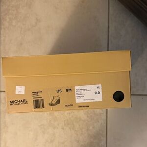 MICHAEL Michael Kors black shoe box with size label